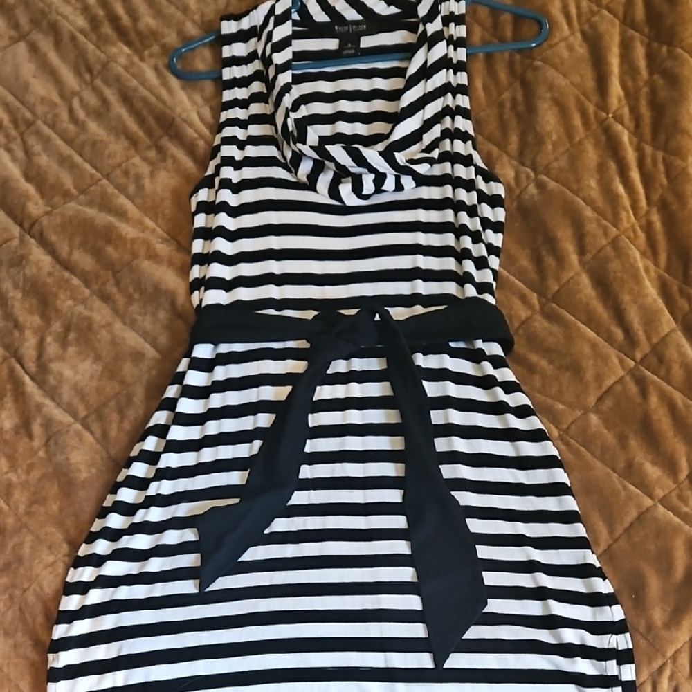 New York & Company Black and White Cowl Neck Midi Dress